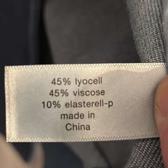 Lane Bryant Denim (Cotton) Blazer AND Wide Leg Jeans. Blazer 20W, Pants 18W - Picture 14 of 16